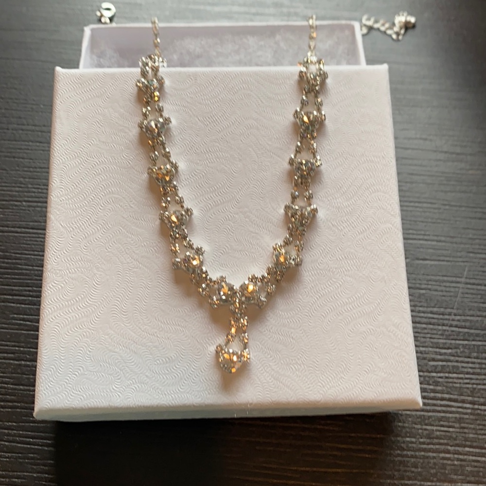 Rhinestone Fashion Necklace